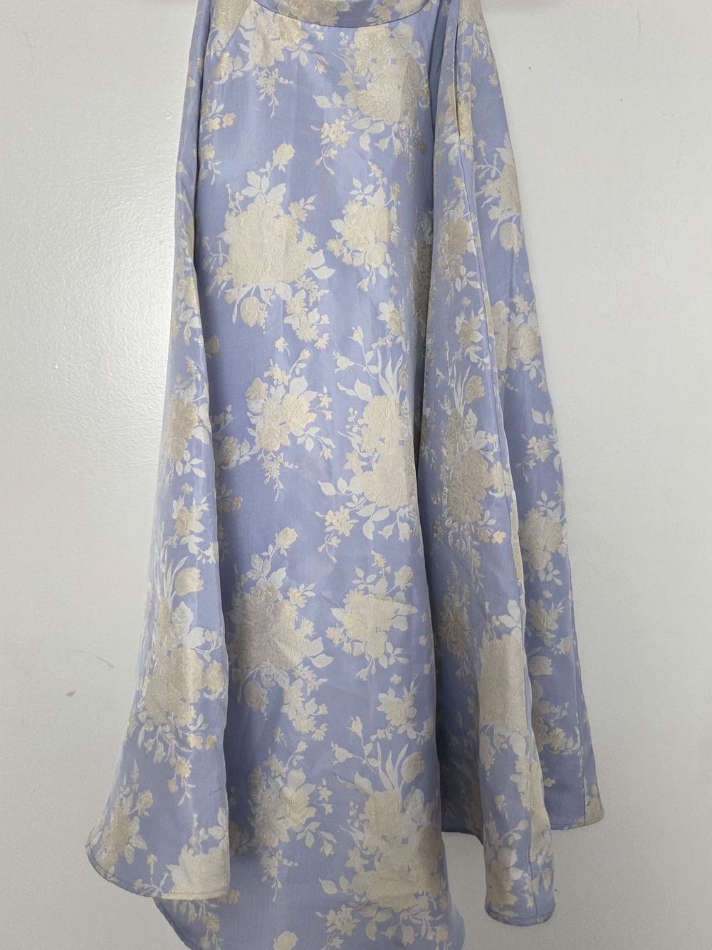 V. Chapman The Carolena Set in Bonnet Blue Windsor - Picture 7 of 10